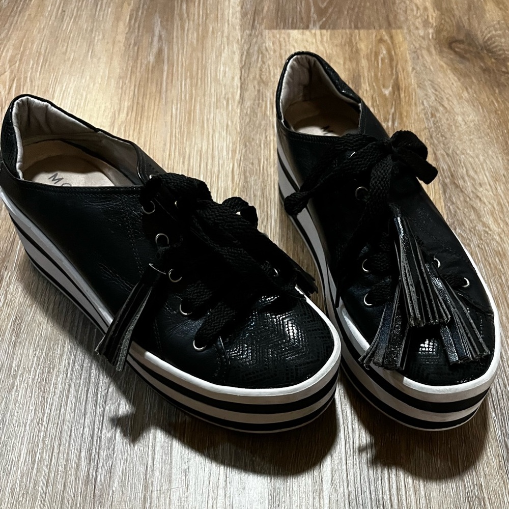 MOKAA Colombian Leather Tassels Chunky Platform Sneakers – EU 36 / US 5.5